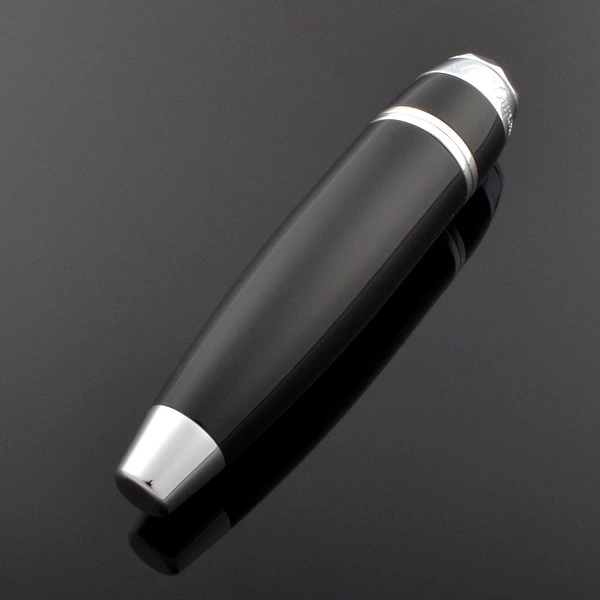 S.T. Dupont Liberté  Black Lacquer Lighter 22100