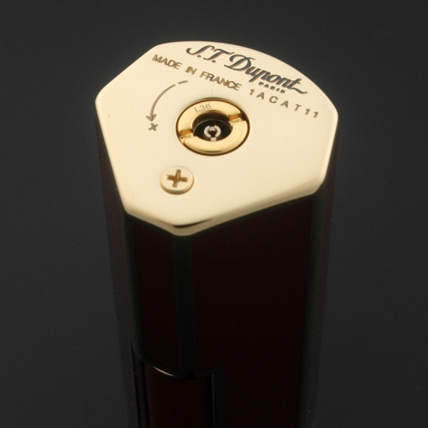S.T. Dupont Mon Dupont Karl Lagerfeld Red Lacquer Zapalniczka