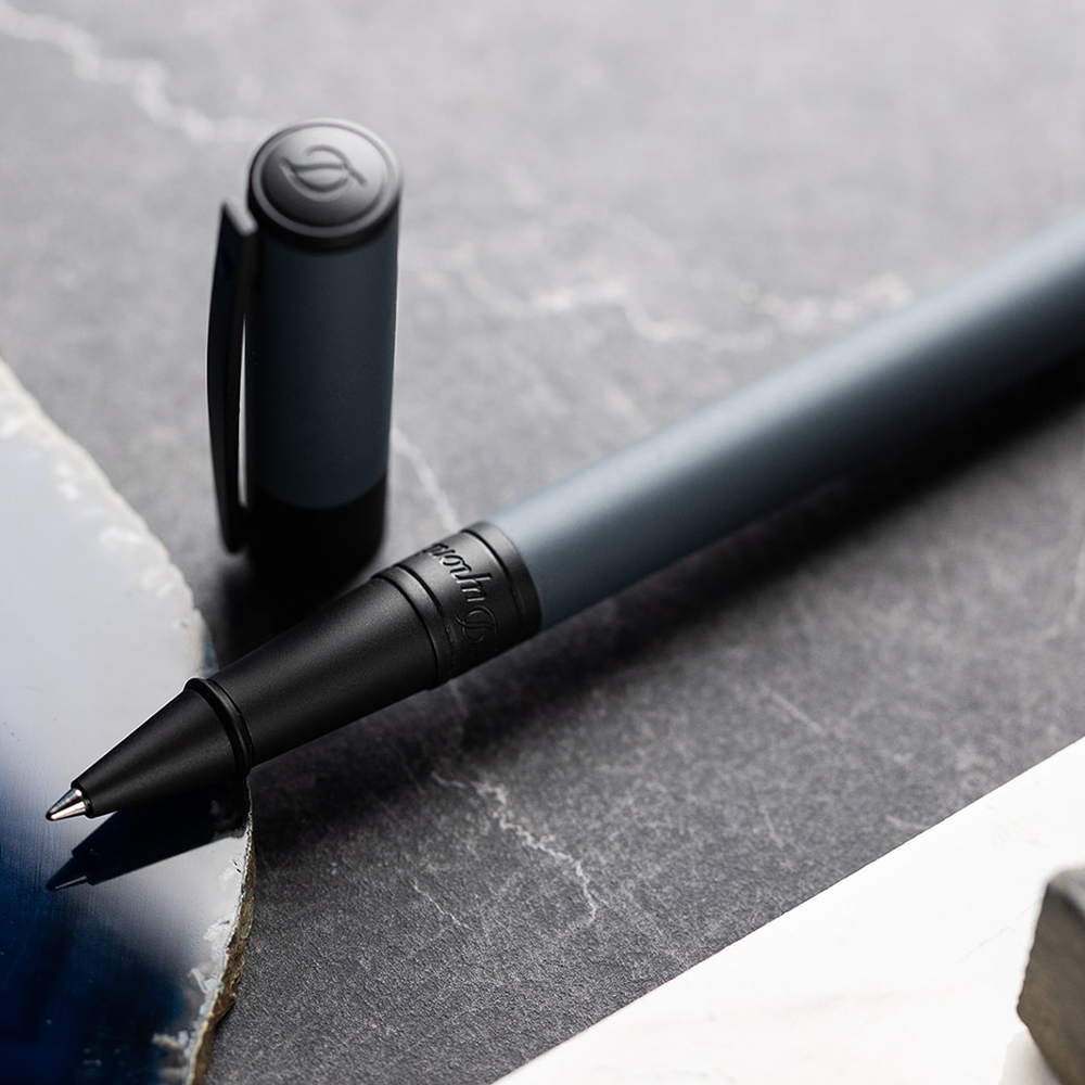 S.T. Dupont D-Initial Velvet Graphite & Black Rollerball S.T. Dupont D-Initial Velvet Graphite & Black Rollerball