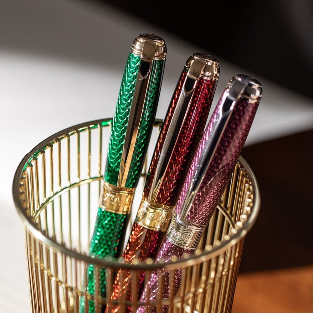 S.T. Dupont Line D Large Firehead Guilloche Emerald Rollerball S.T. Dupont Line D Large Firehead Guilloche Emerald Rollerball