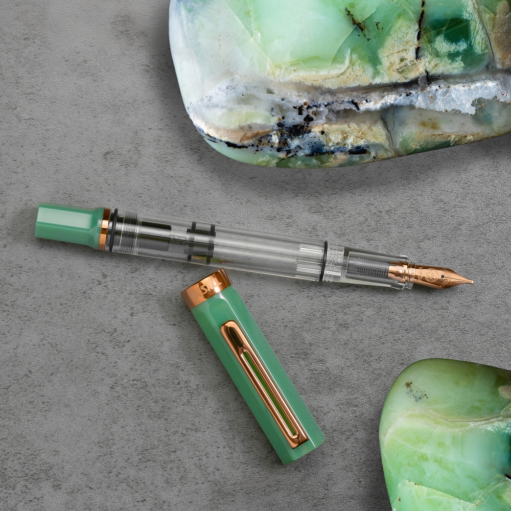 TWSBI Eco Jade Jelly with Bronze Plumo Estilográfica