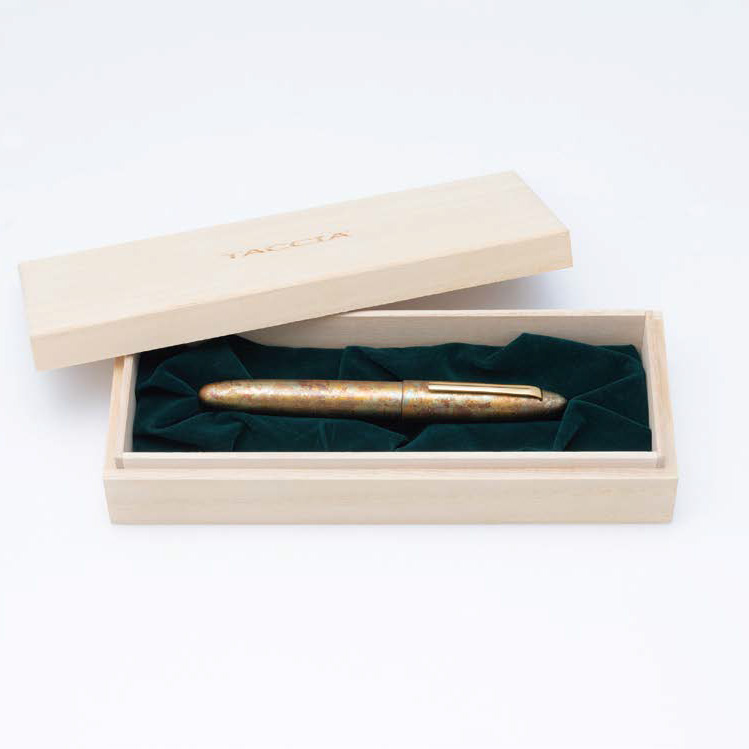 Taccia Leisurely Passage of Time Golden Yellow of Dawn Fountain pen Taccia Leisurely Passage of Time Golden Yellow of Dawn Fountain pen