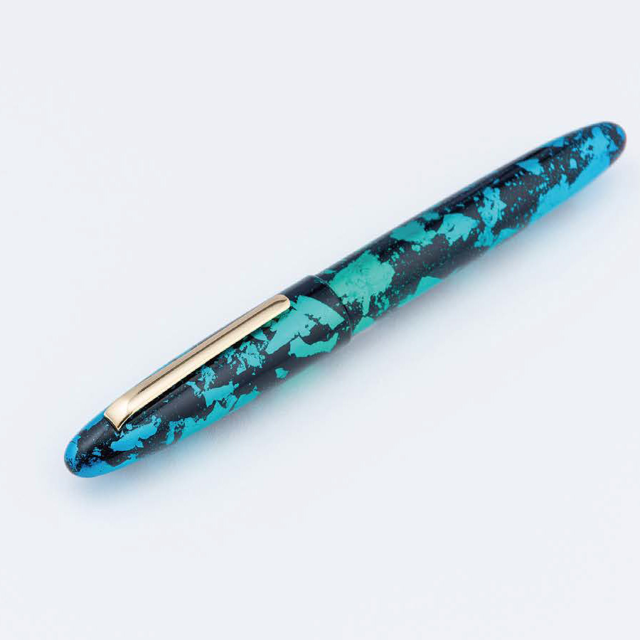 Taccia The Pitch Black Universe Water Fountain pen Taccia The Pitch Black Universe Water Fountain pen