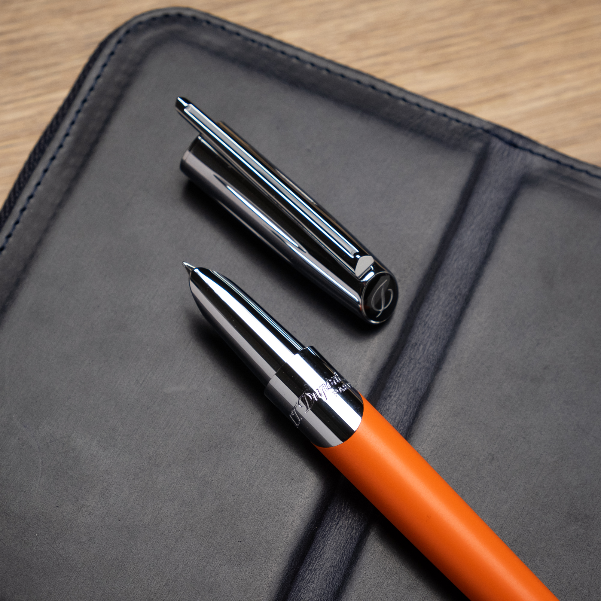 S.T. Dupont Défi Millennium Silver and Matt Orange Füllfederhalter