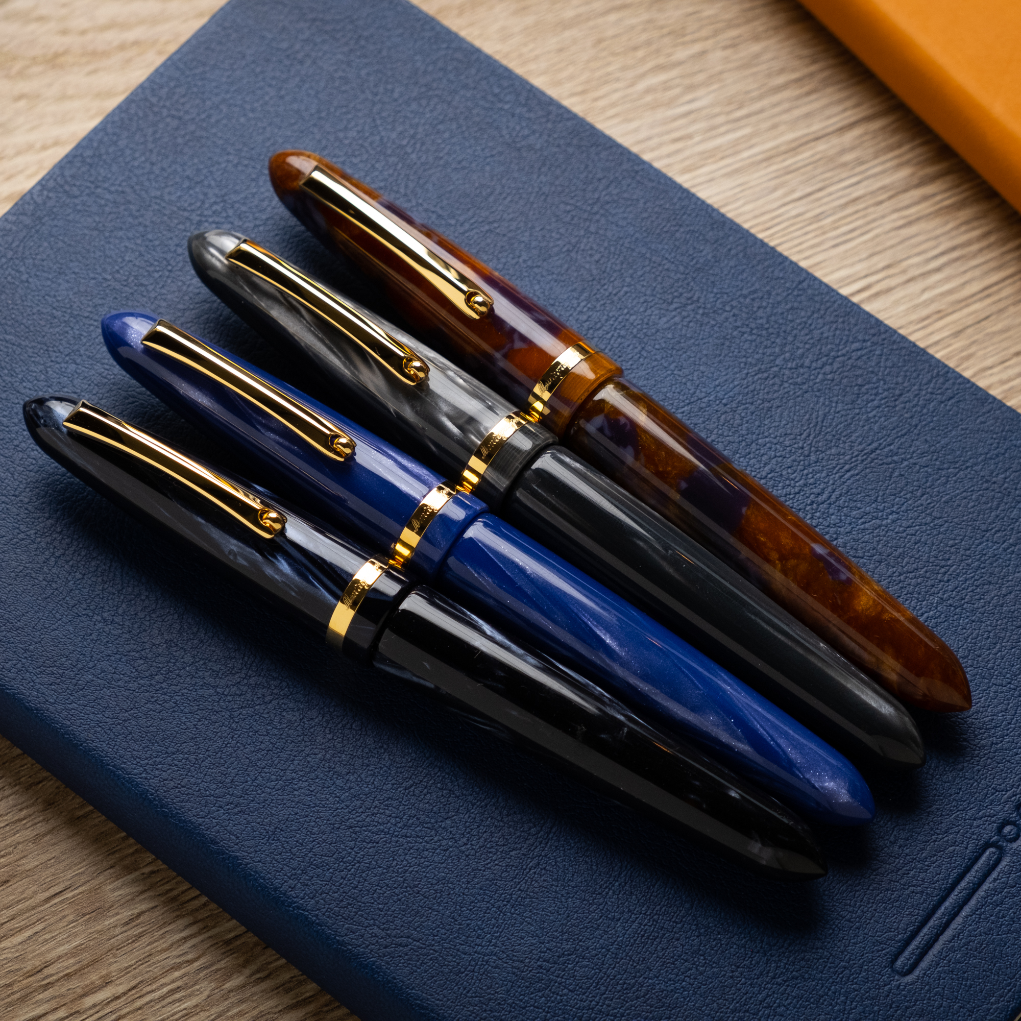 Montegrappa Venetia Lapis Lazuli Celluloid GT Fountain pen Montegrappa Venetia Lapis Lazuli Celluloid GT Fountain pen