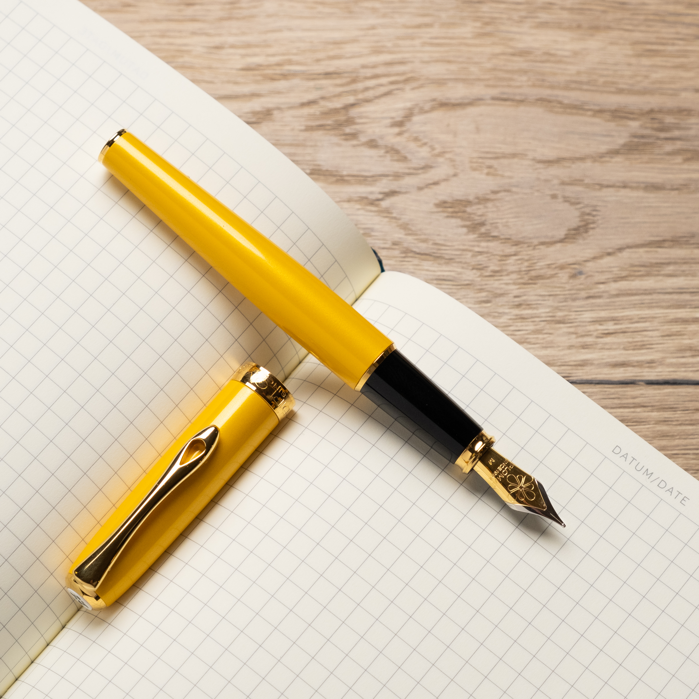 Diplomat Excellence A Yellow GT Fountain pen Diplomat Excellence A Yellow GT Fountain pen