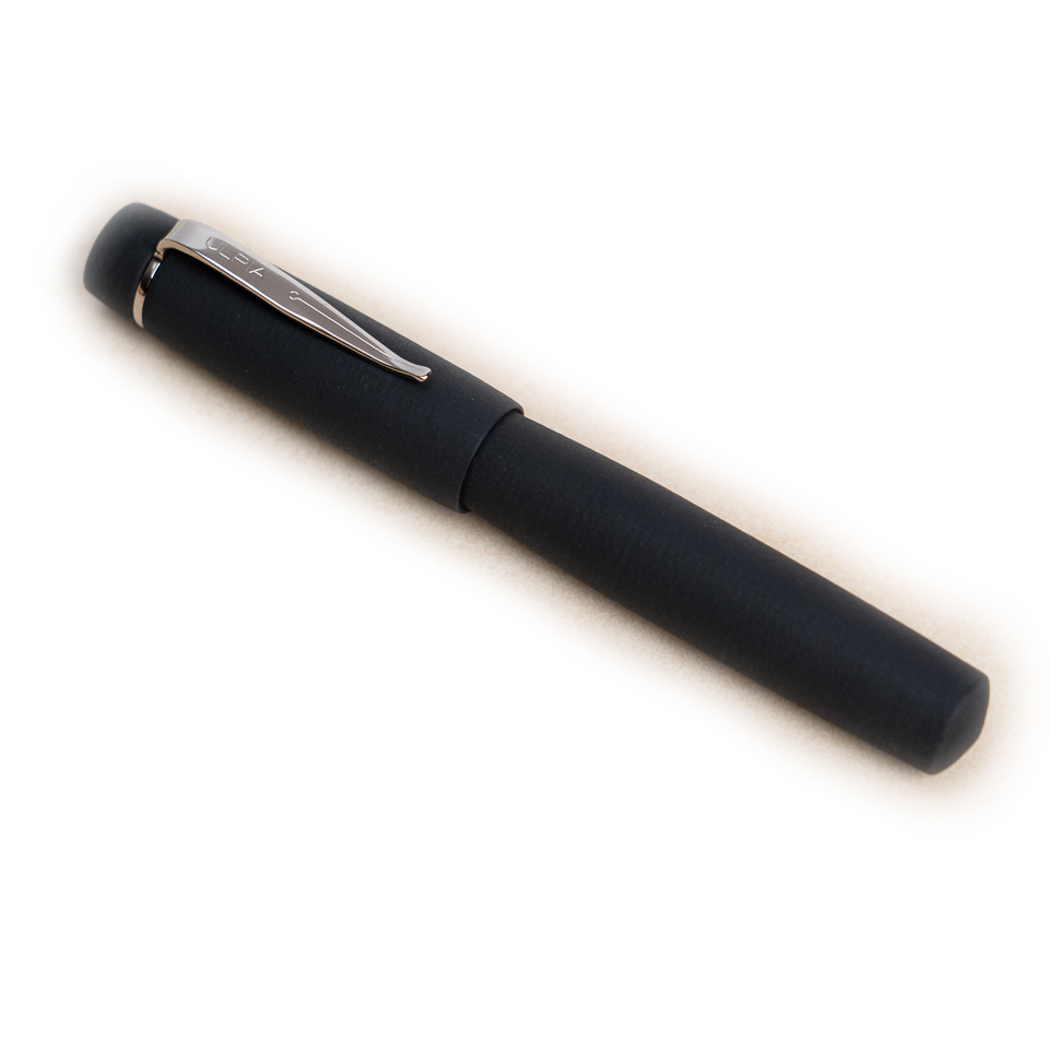 Ulpia 117 Ebonite B.C. Black ST Reservoarpenna