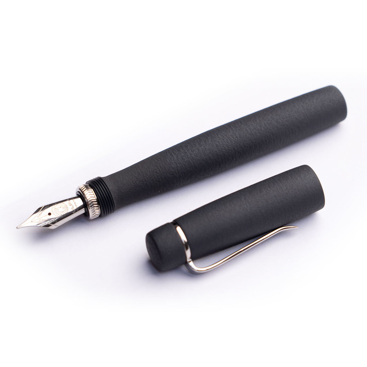 Ulpia 117 Ebonite B.C. Grey ST Füllfederhalter