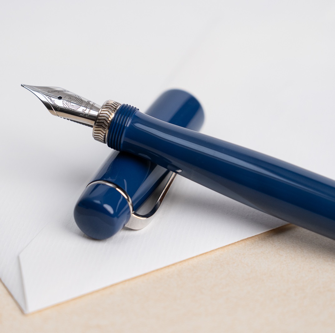 Ulpia 117 Ebonite Celeste Blue ST Fountain pen Ulpia 117 Ebonite Celeste Blue ST Fountain pen