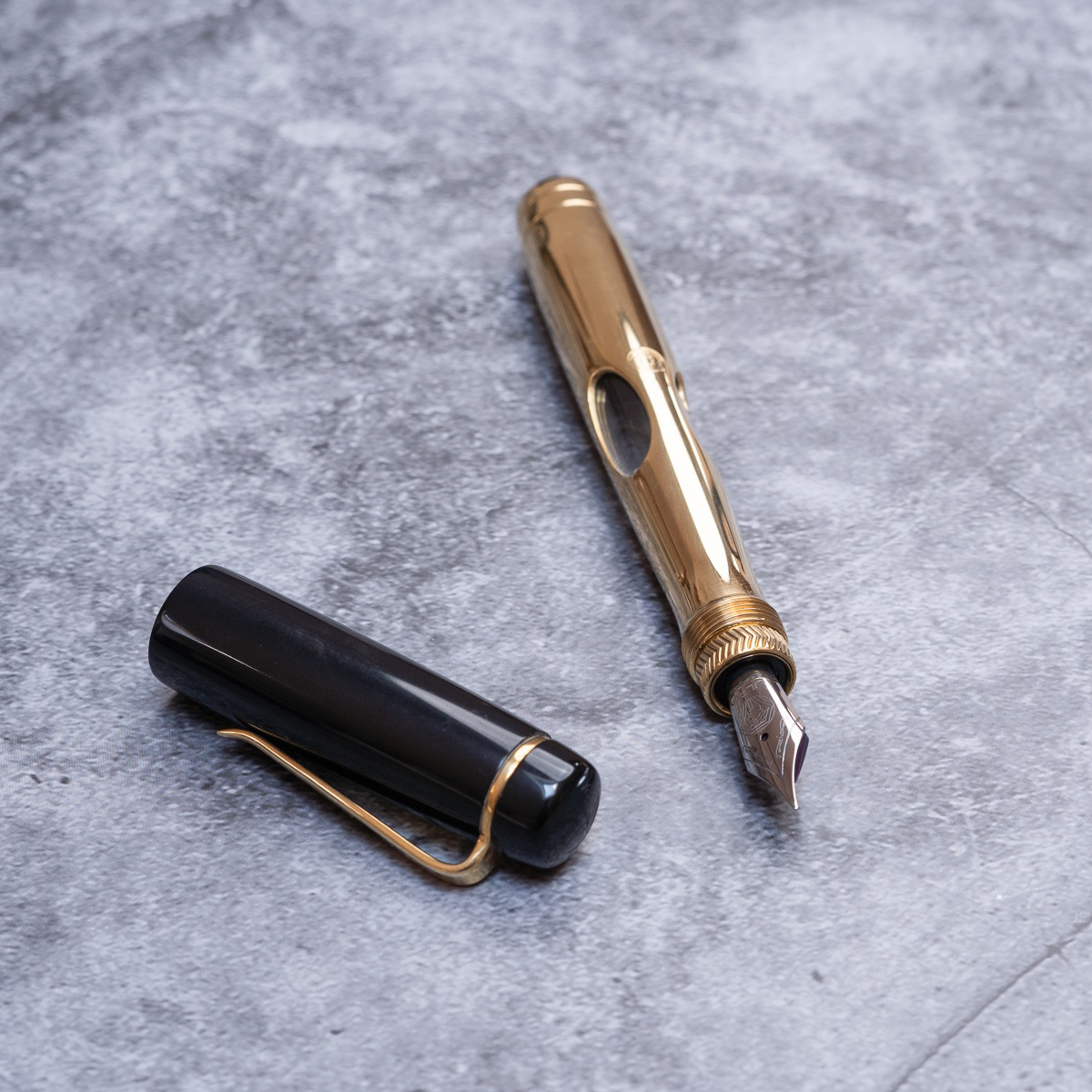 Ulpia 117 Ebonite Black and Brass Mira GT Vulpen