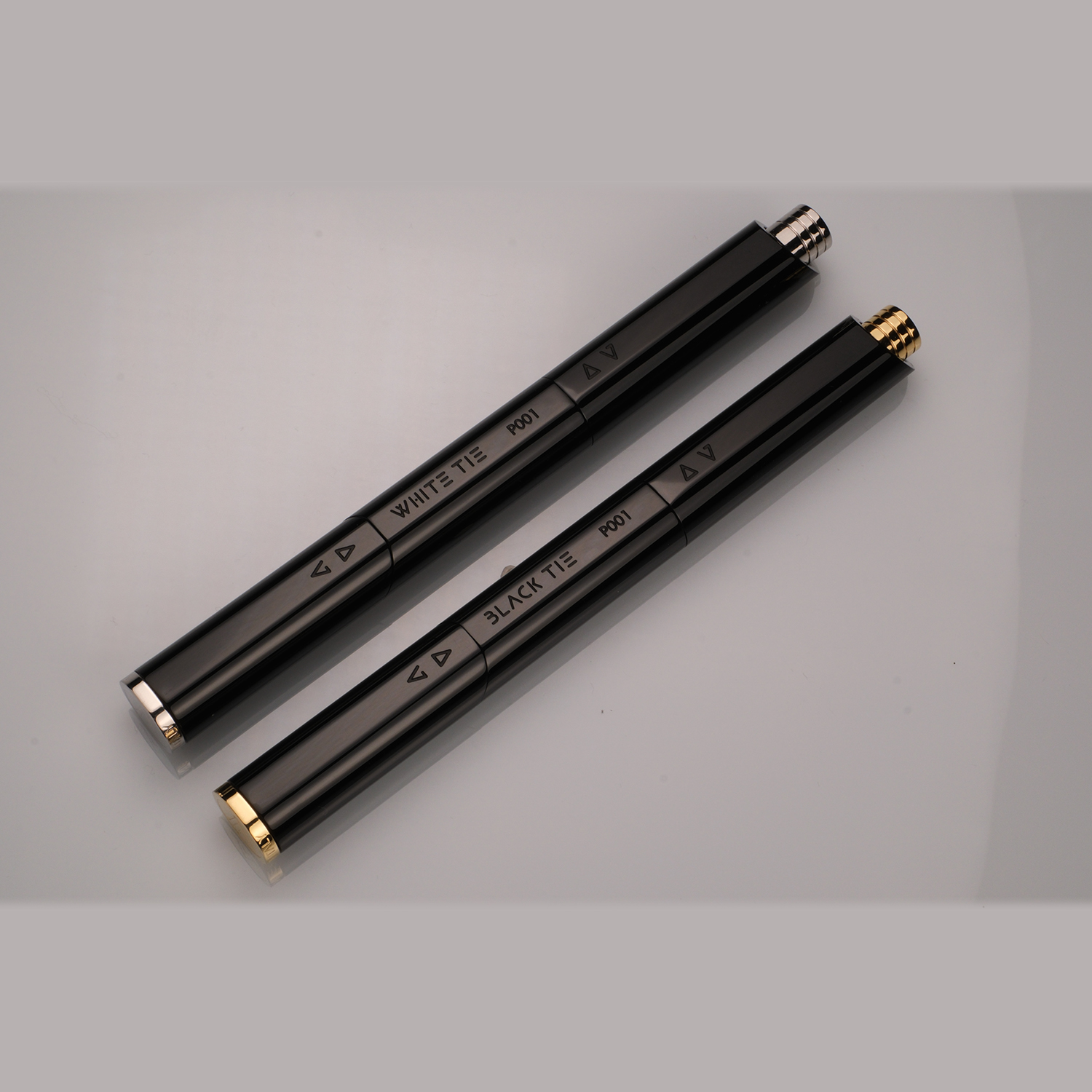 Venvstas Calibro 8 Black Tie Caneta de tinta permanente