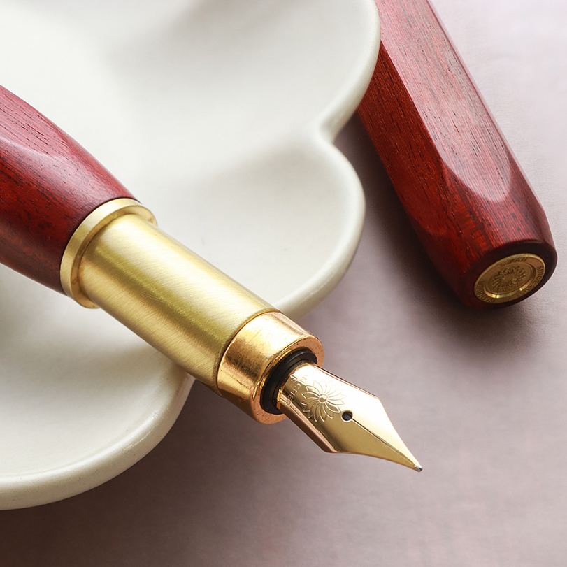 Wancher Densho 6 Facets Sandalwood Fountain Pen Wancher Densho 6 Facets Sandalwood Fountain Pen