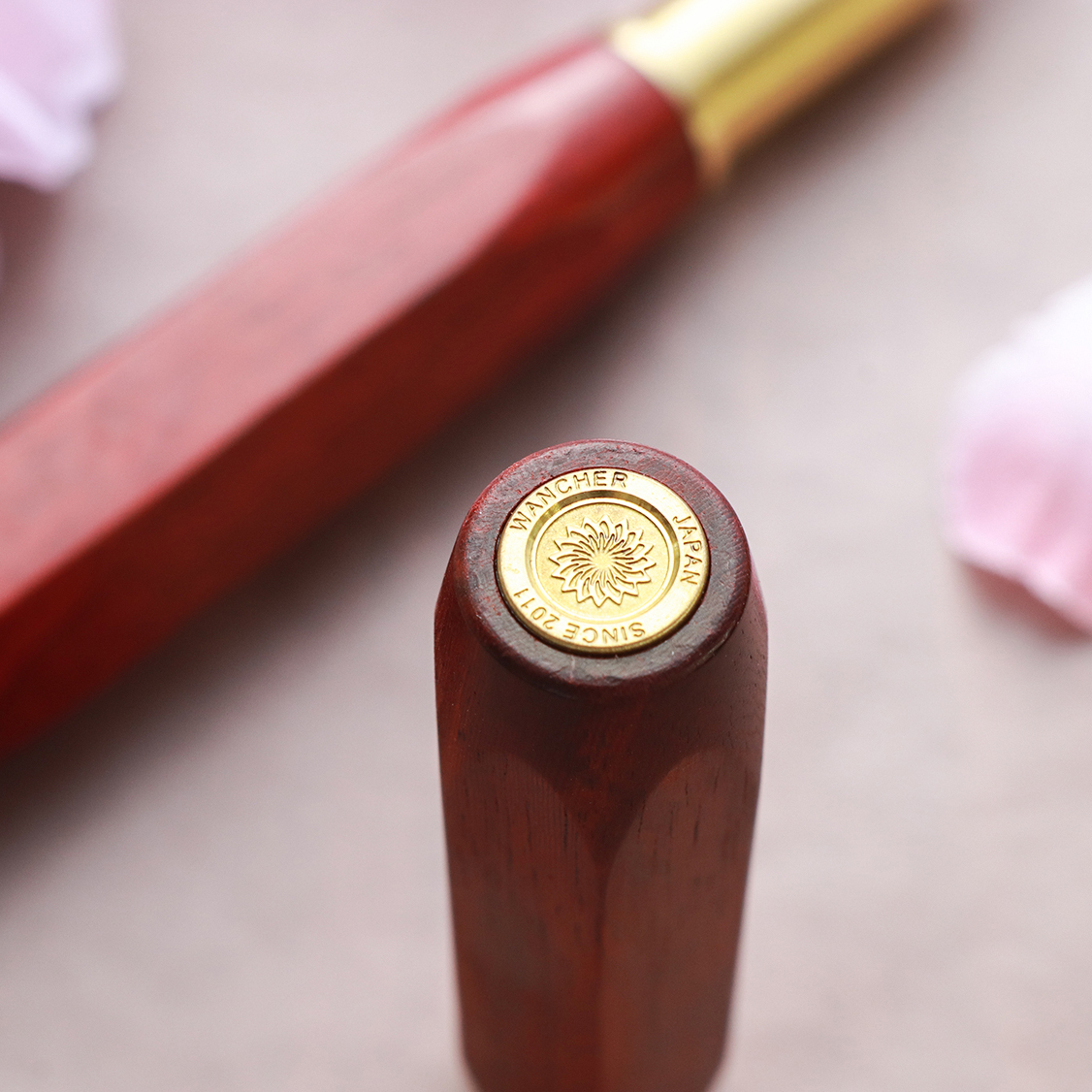 Wancher Densho 6 Facets Sandalwood Fountain Pen Wancher Densho 6 Facets Sandalwood Fountain Pen