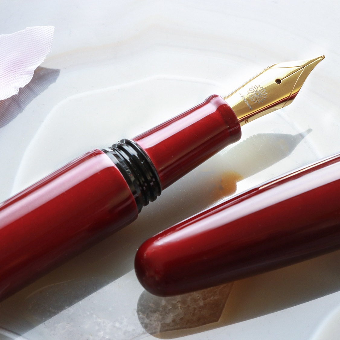 Wancher Dream Pen Aizu Urushi Tamamushi-nuri Aka Fountain Pen