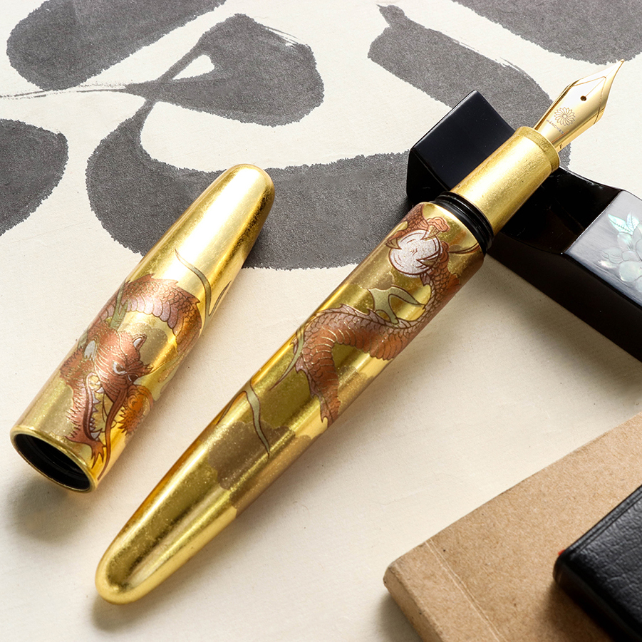 Wancher Dream Pen Rising Sun Maki-e Dragon Fountain Pen Wancher Dream Pen Rising Sun Maki-e Dragon Fountain Pen