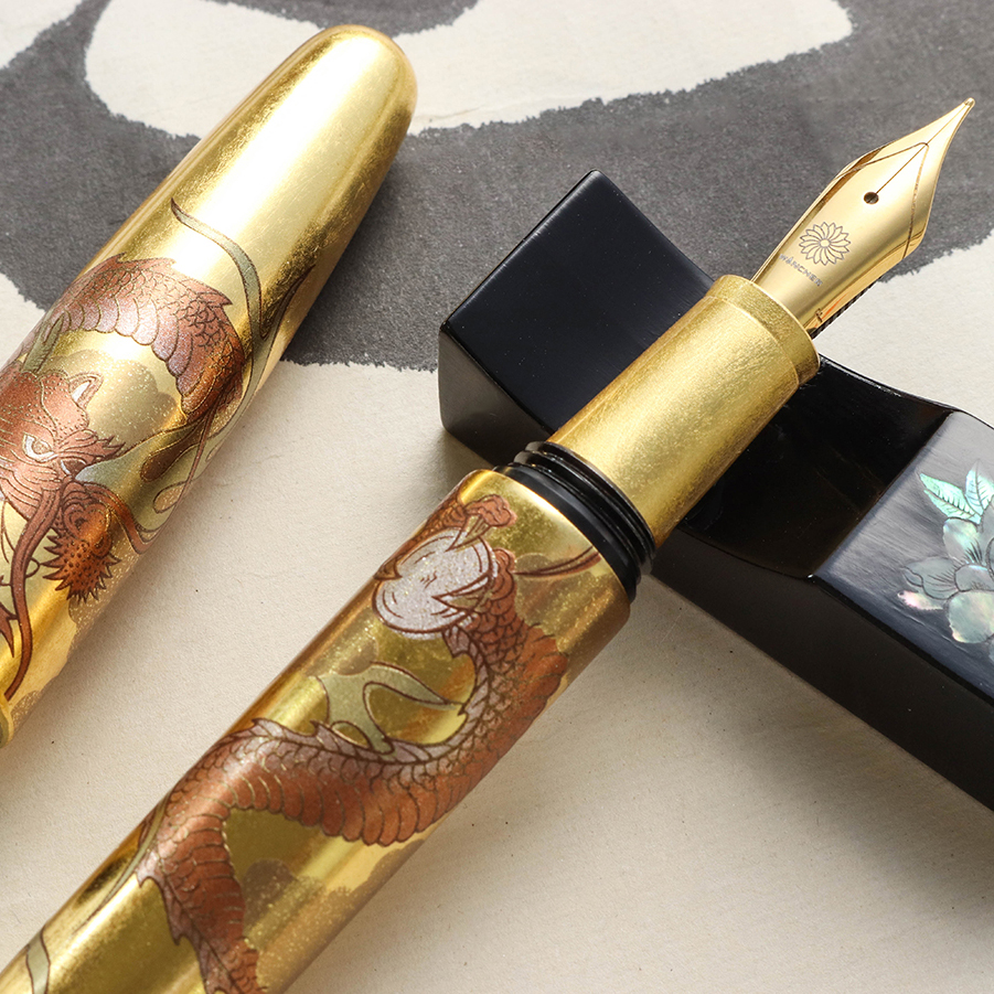 Wancher Dream Pen Rising Sun Maki-e Dragon Fountain Pen Wancher Dream Pen Rising Sun Maki-e Dragon Fountain Pen