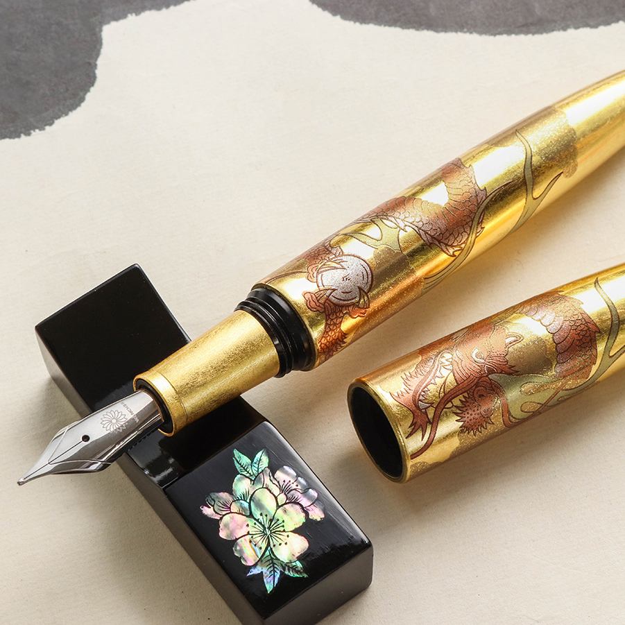 Wancher Dream Pen Rising Sun Maki-e Dragon Fountain Pen Wancher Dream Pen Rising Sun Maki-e Dragon Fountain Pen