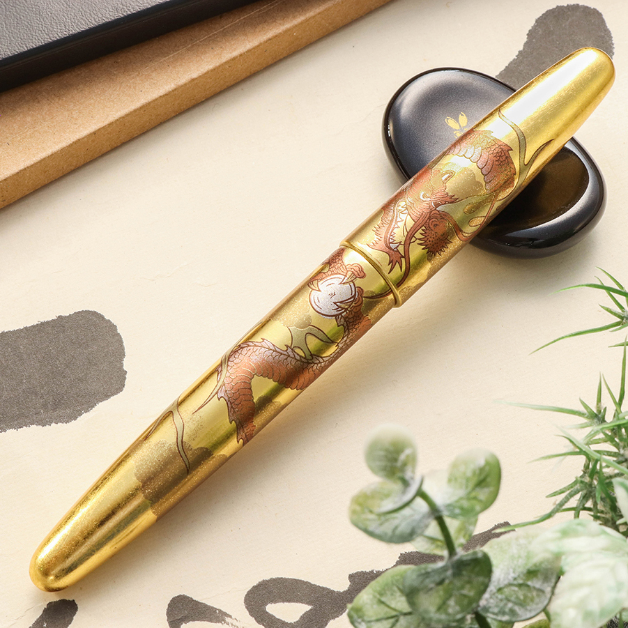 Wancher Dream Pen Rising Sun Maki-e Dragon Fountain Pen Wancher Dream Pen Rising Sun Maki-e Dragon Fountain Pen