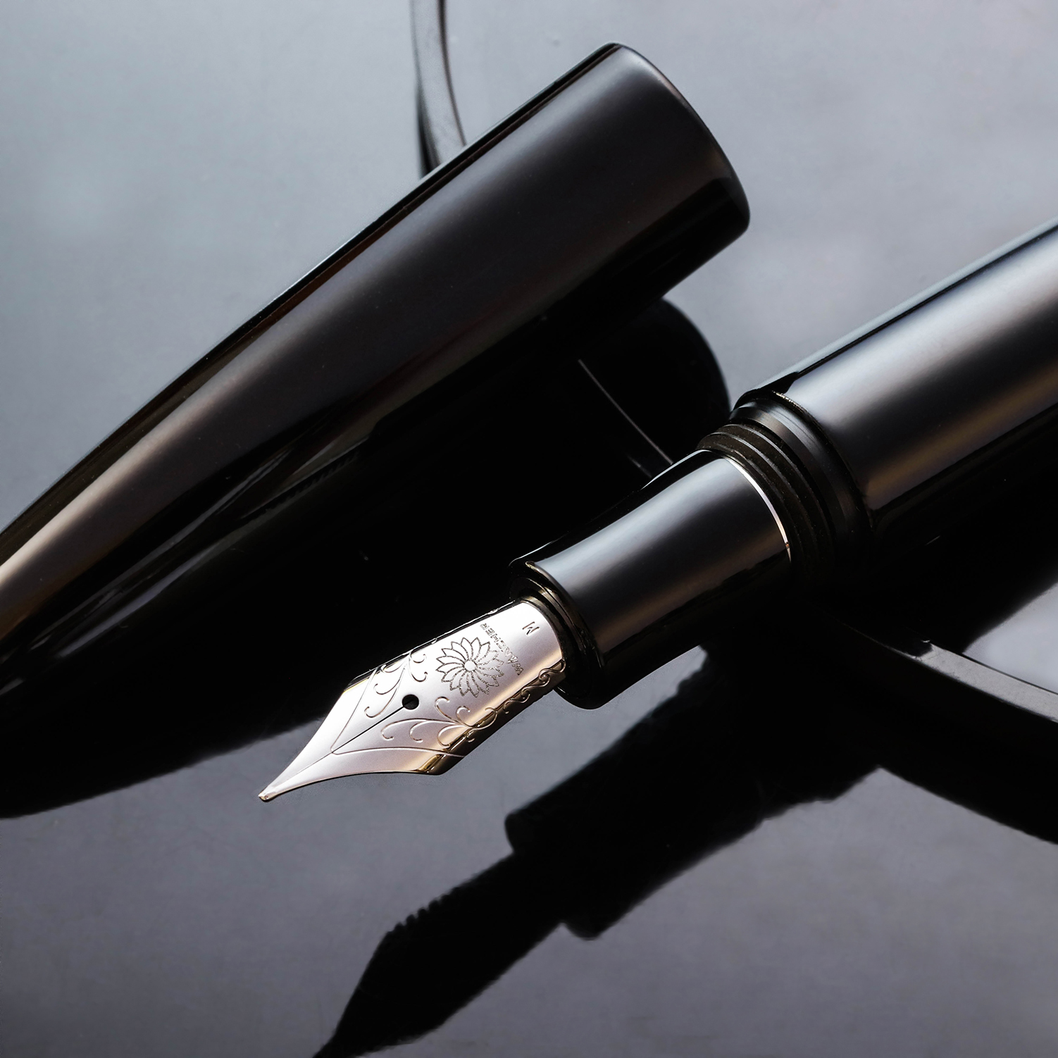 Wancher Dream Pen True Urushi Black ST Reservoarpenna