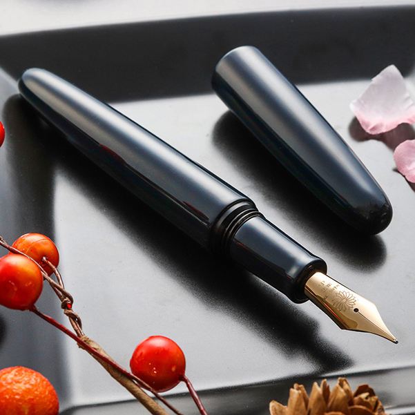 Wancher Dream Pen True Urushi Blue Fountain Pen Wancher Dream Pen True Urushi Blue Fountain Pen