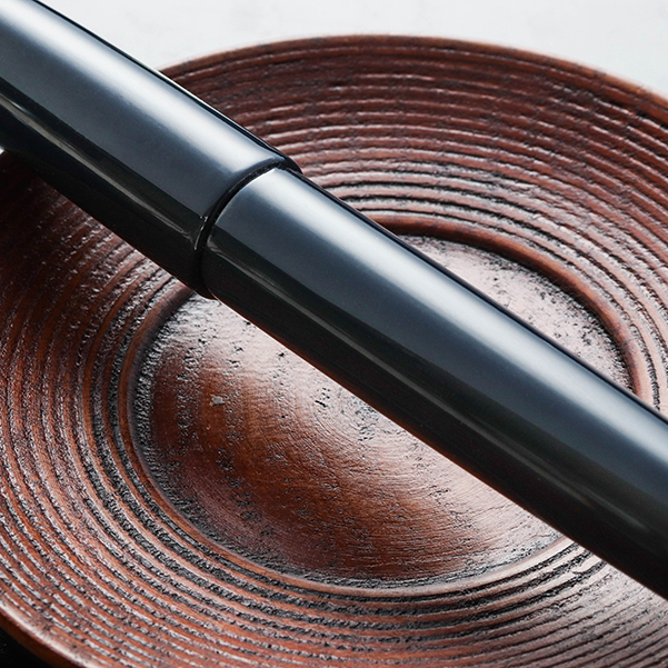 Wancher Dream Pen True Urushi Blue Fountain Pen Wancher Dream Pen True Urushi Blue Fountain Pen