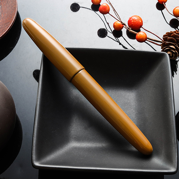 Wancher Dream Pen True Urushi Yellow Stylo Plume