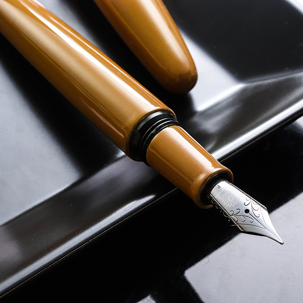 Wancher Dream Pen True Urushi Yellow Stylo Plume