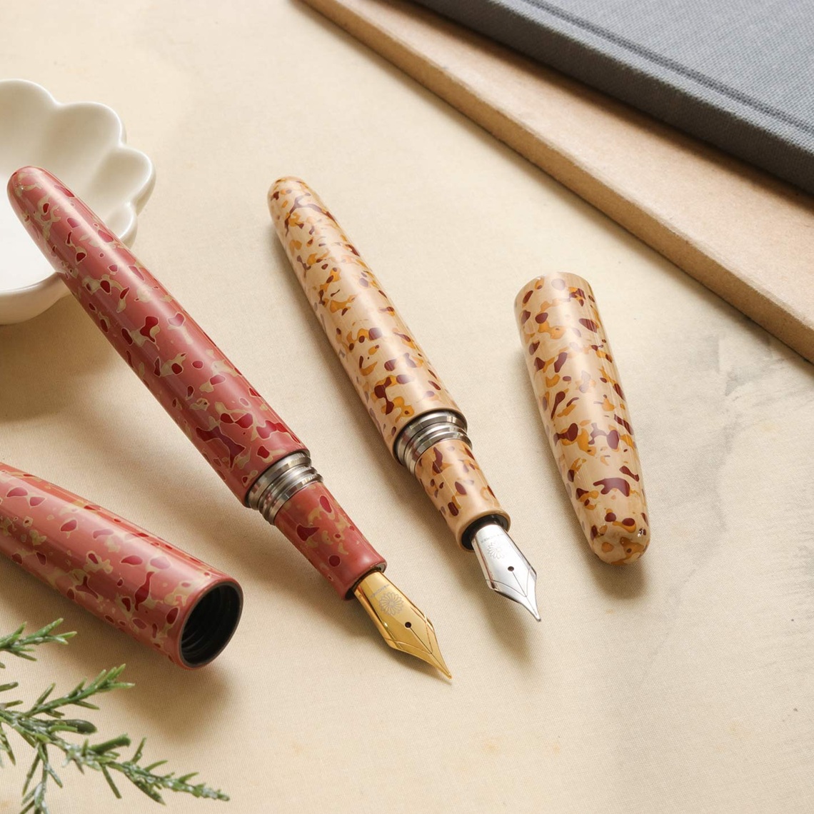 Wancher Dream Pen Tsugaru Urushi Anzu Fountain Pen