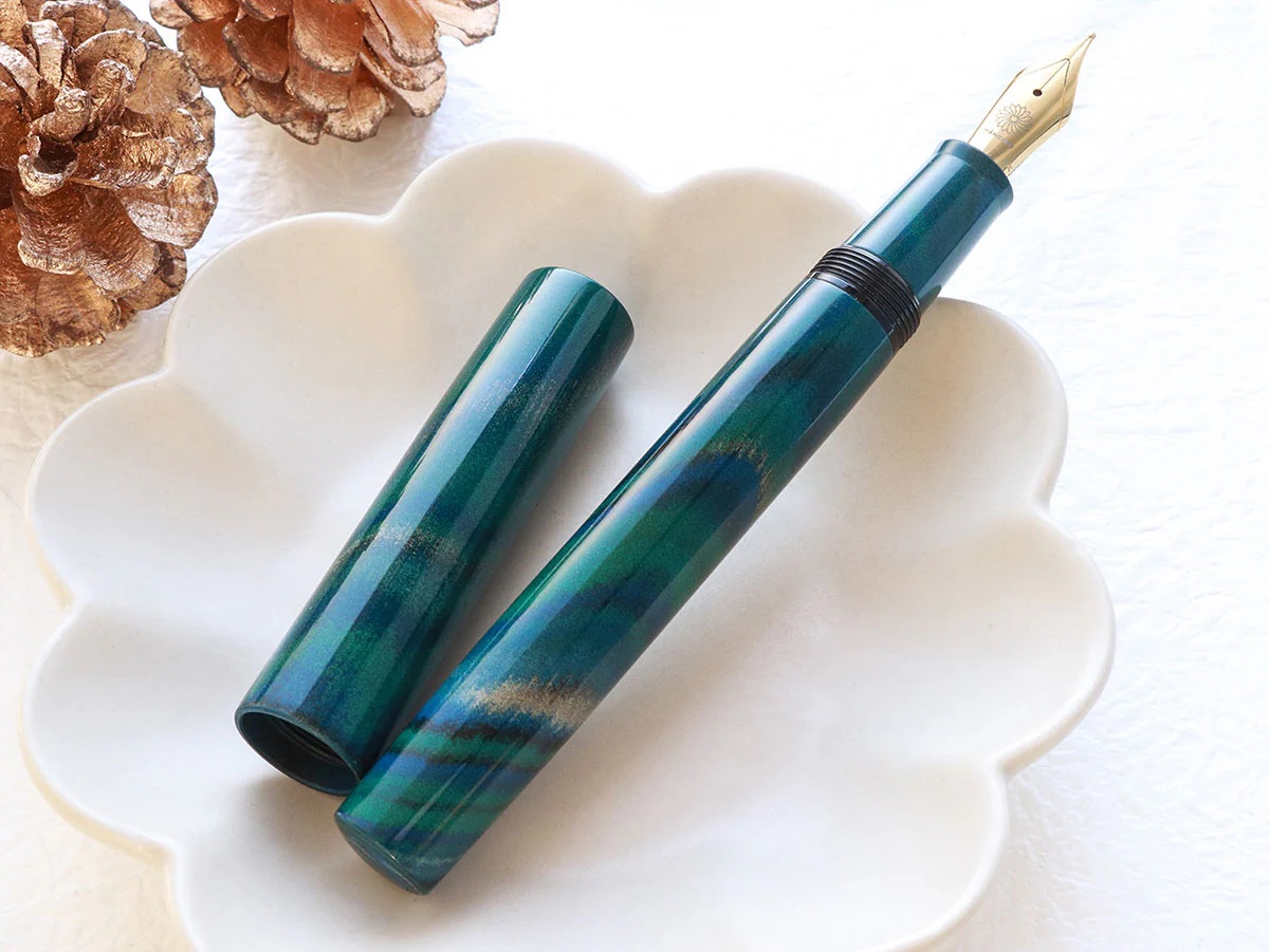Wancher Mine Ebonite Marble Green Fountain Pen Wancher Mine Ebonite Marble Green Fountain Pen