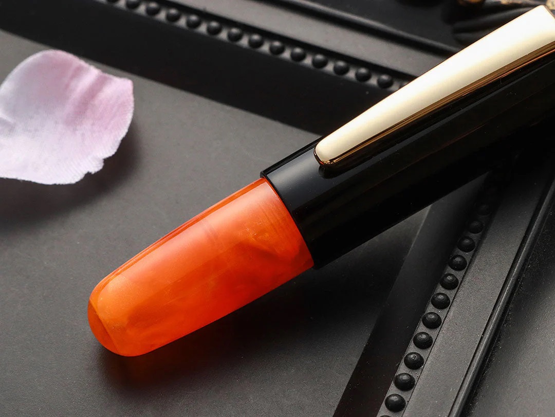 Wancher PuChiCo Black Orange Chocolate GT Fountain Pen Wancher PuChiCo Black Orange Chocolate GT Fountain Pen