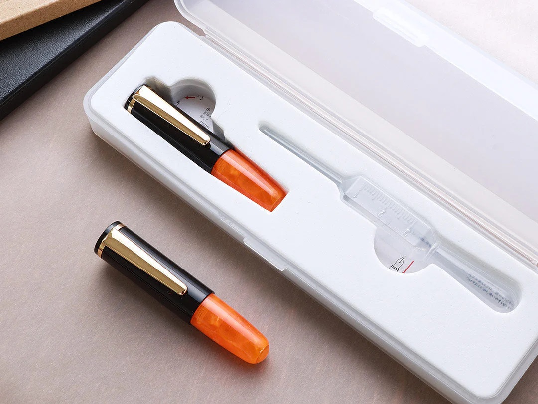 Wancher PuChiCo Black Orange Chocolate GT Fountain Pen Wancher PuChiCo Black Orange Chocolate GT Fountain Pen