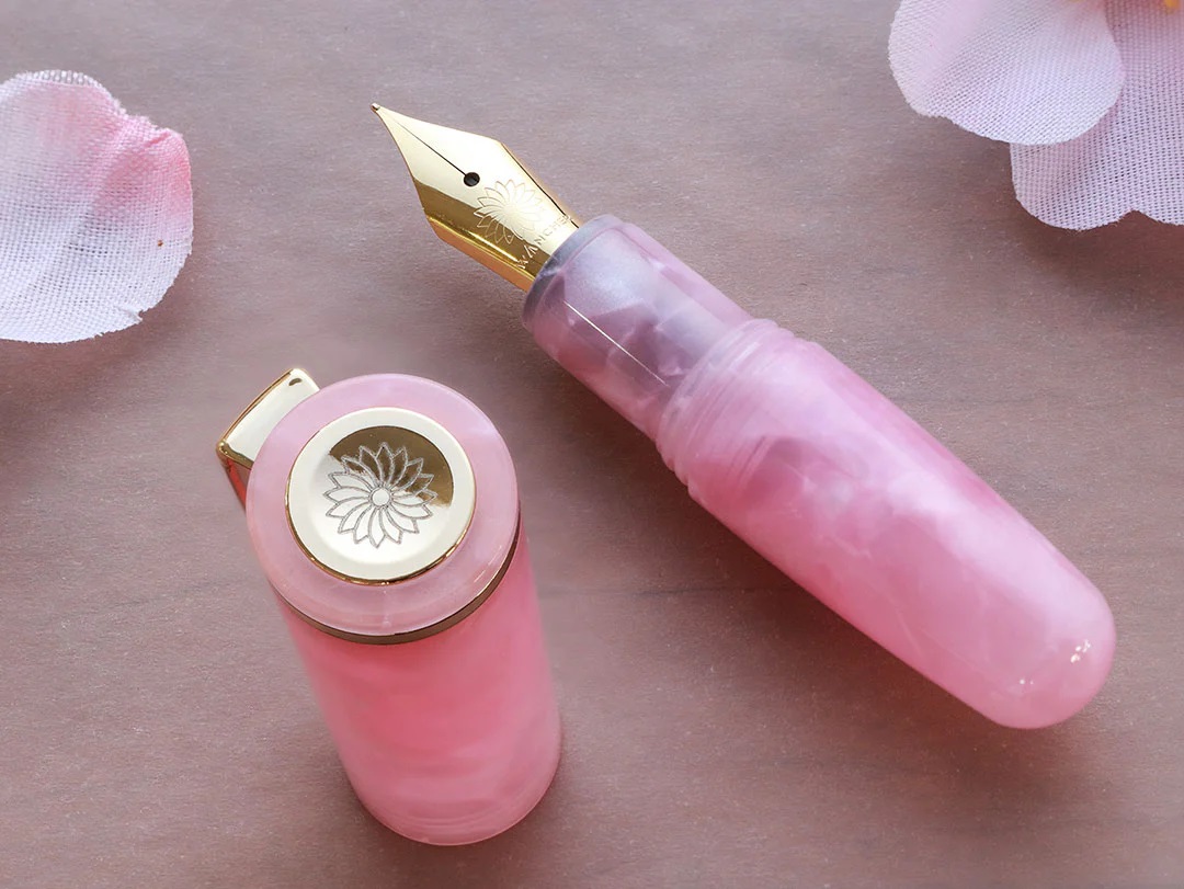 Wancher PuChiCo Peony Pink GT Stylo Plume