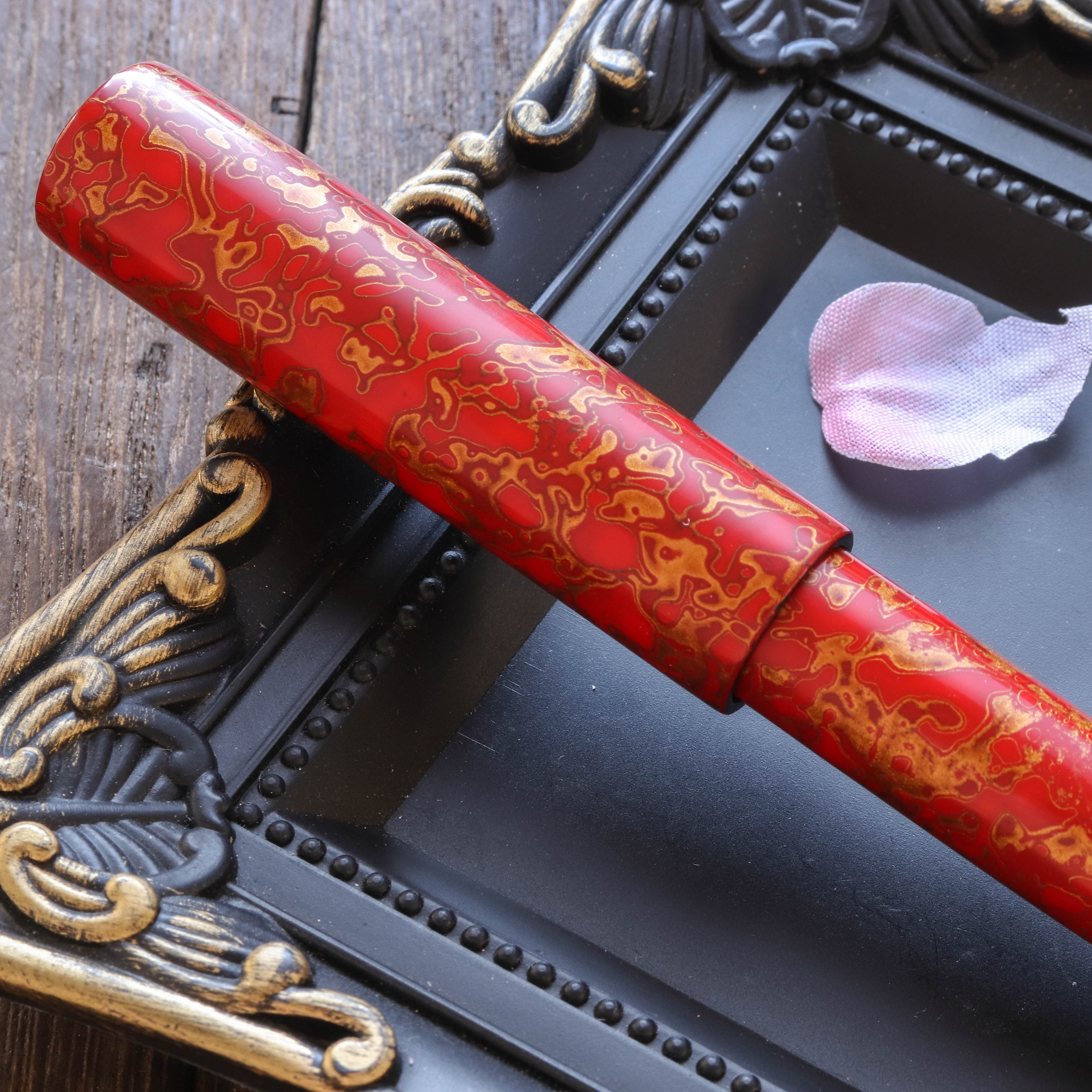 Wancher Sekai Saihi Urushi Aka-age Original Füllfederhalter