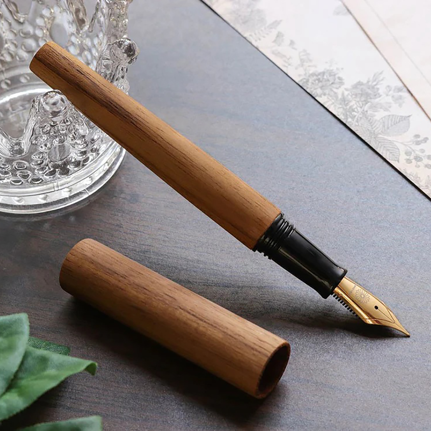 Wancher Sekai World Tree Teak Wood Fountain Pen Wancher Sekai World Tree Teak Wood Fountain Pen