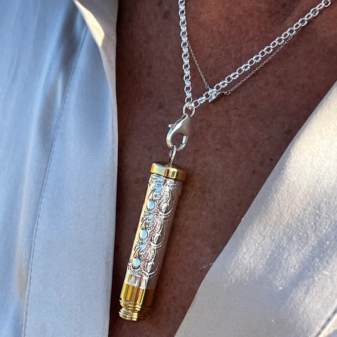 Yard O Led Piccadilly Necklace Victorian Pencil