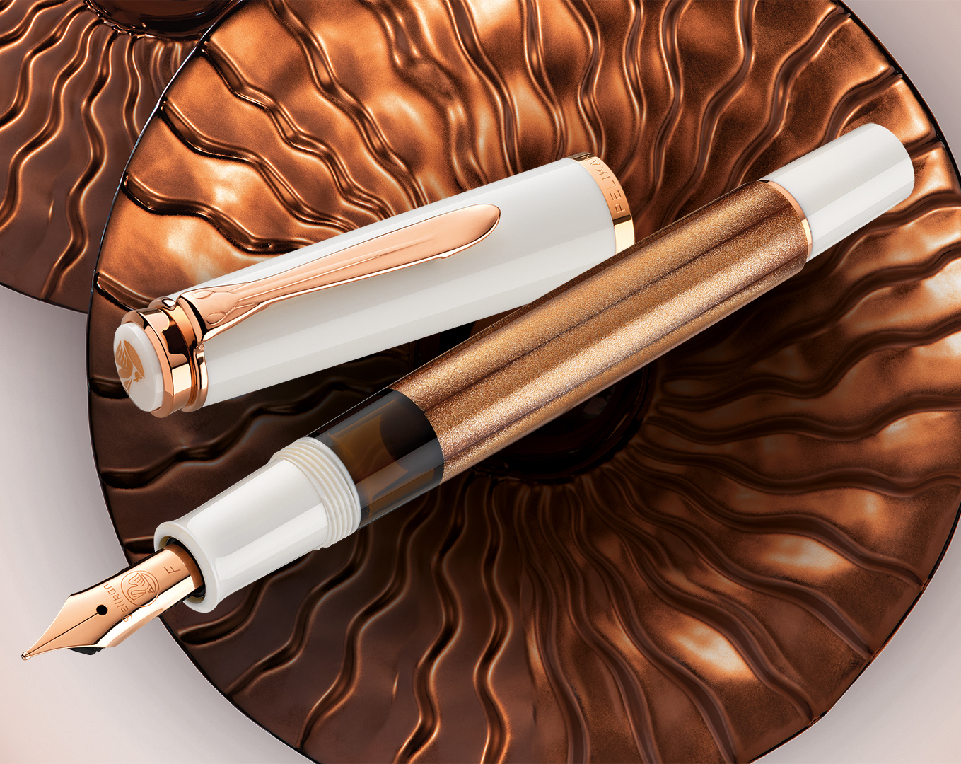 Pelikan Classic M200 Copper Rose Gold Fountain pen Pelikan Classic M200 Copper Rose Gold Fountain pen