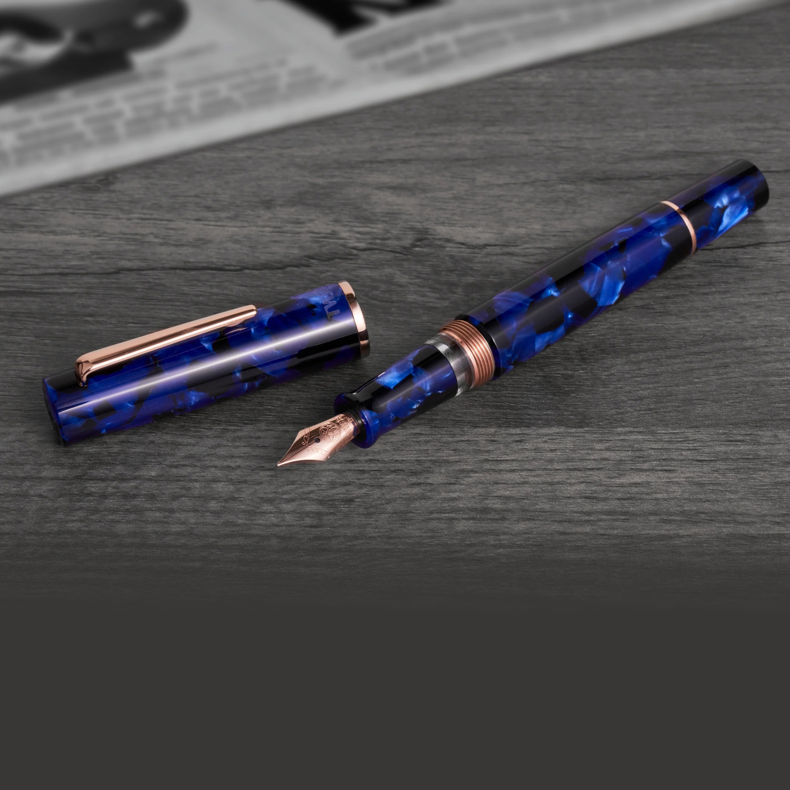 Caneta de tinta permanente TWSBI Kai LE
