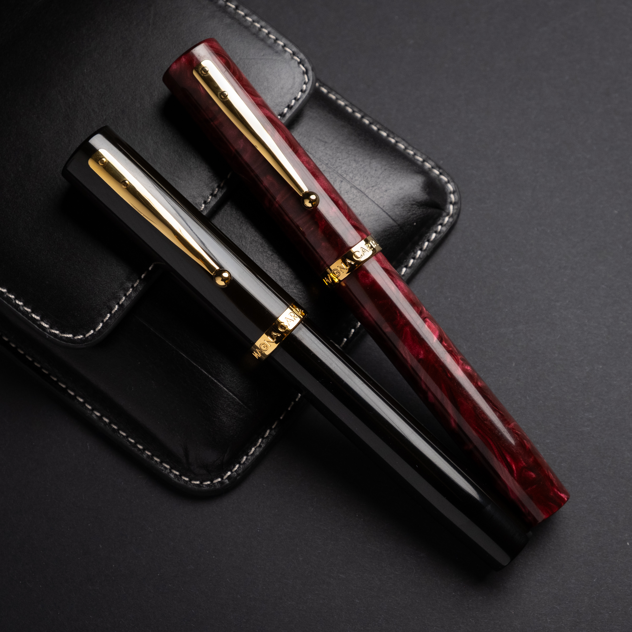 Magna Carta Mag 1000 Red GT Fountain Pen Magna Carta Mag 1000 Red GT Fountain Pen