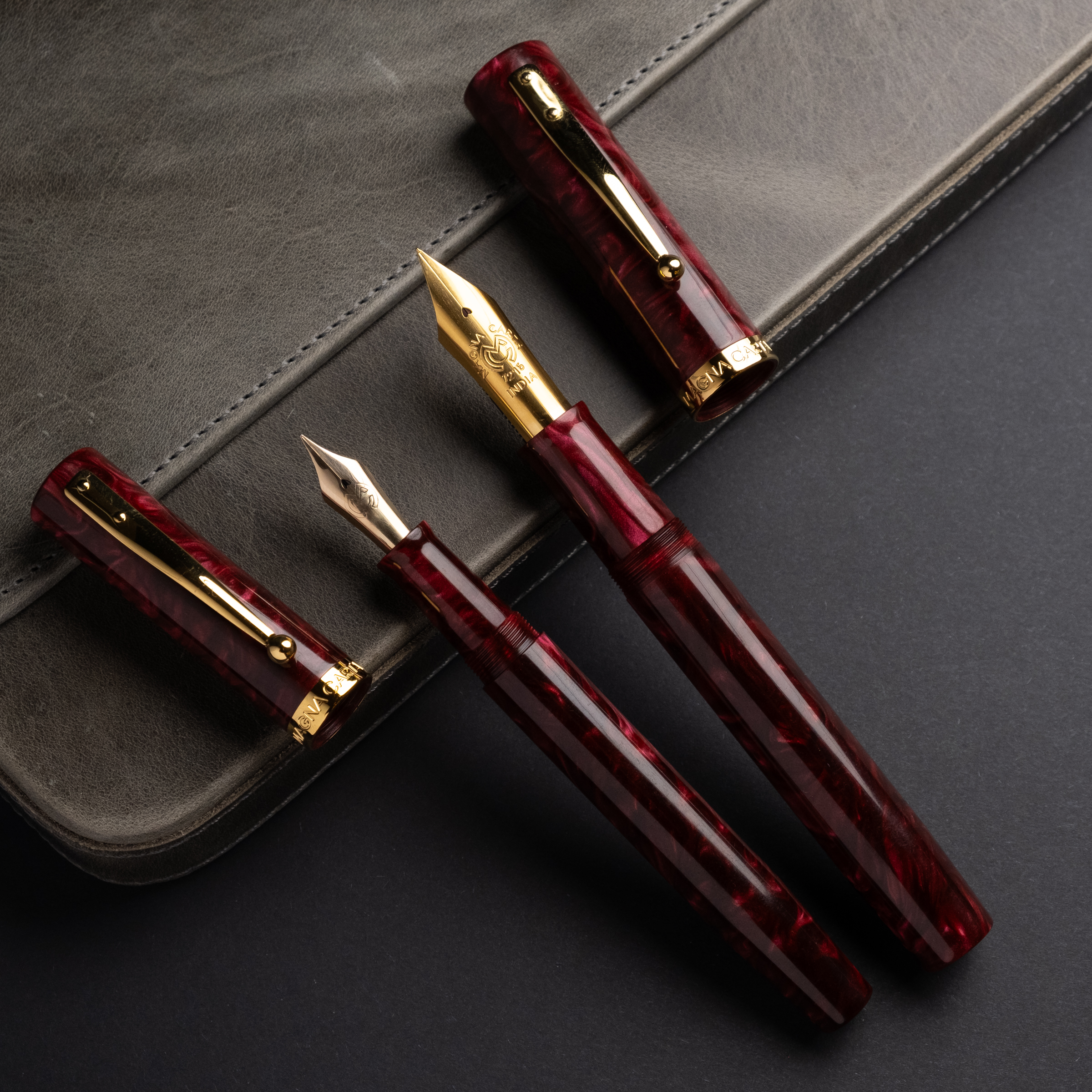Magna Carta Mag 1000 Red GT Fountain Pen Magna Carta Mag 1000 Red GT Fountain Pen