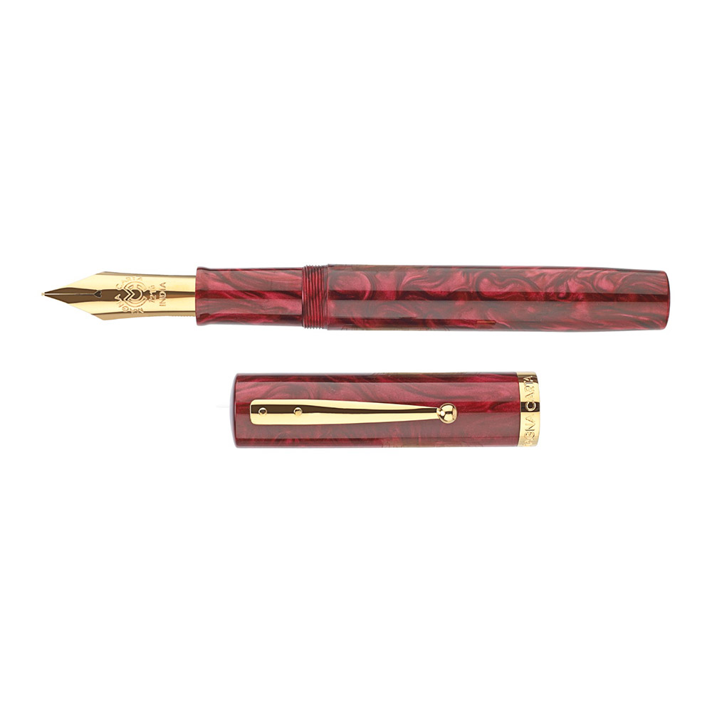 Magna Carta Mag 1000 Red GT Fountain Pen Magna Carta Mag 1000 Red GT Fountain Pen