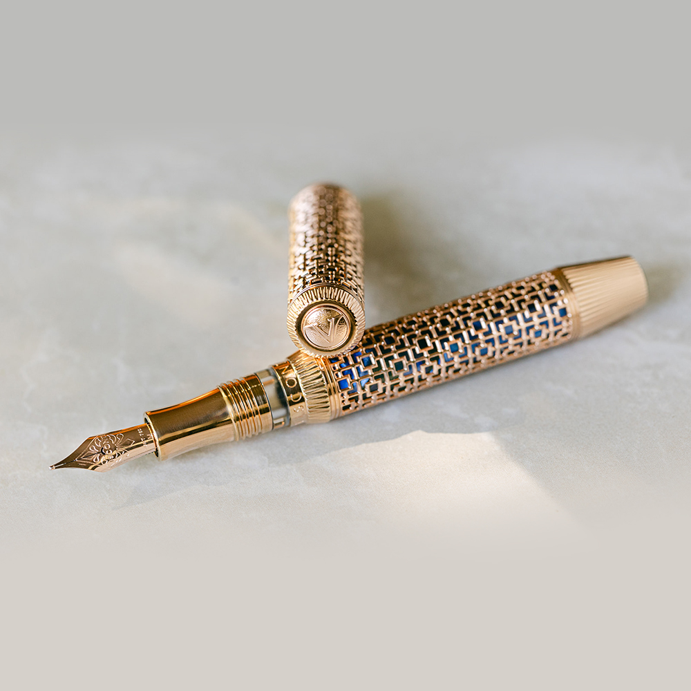 Visconti Looking East Fountain pen Visconti Looking East Fountain pen