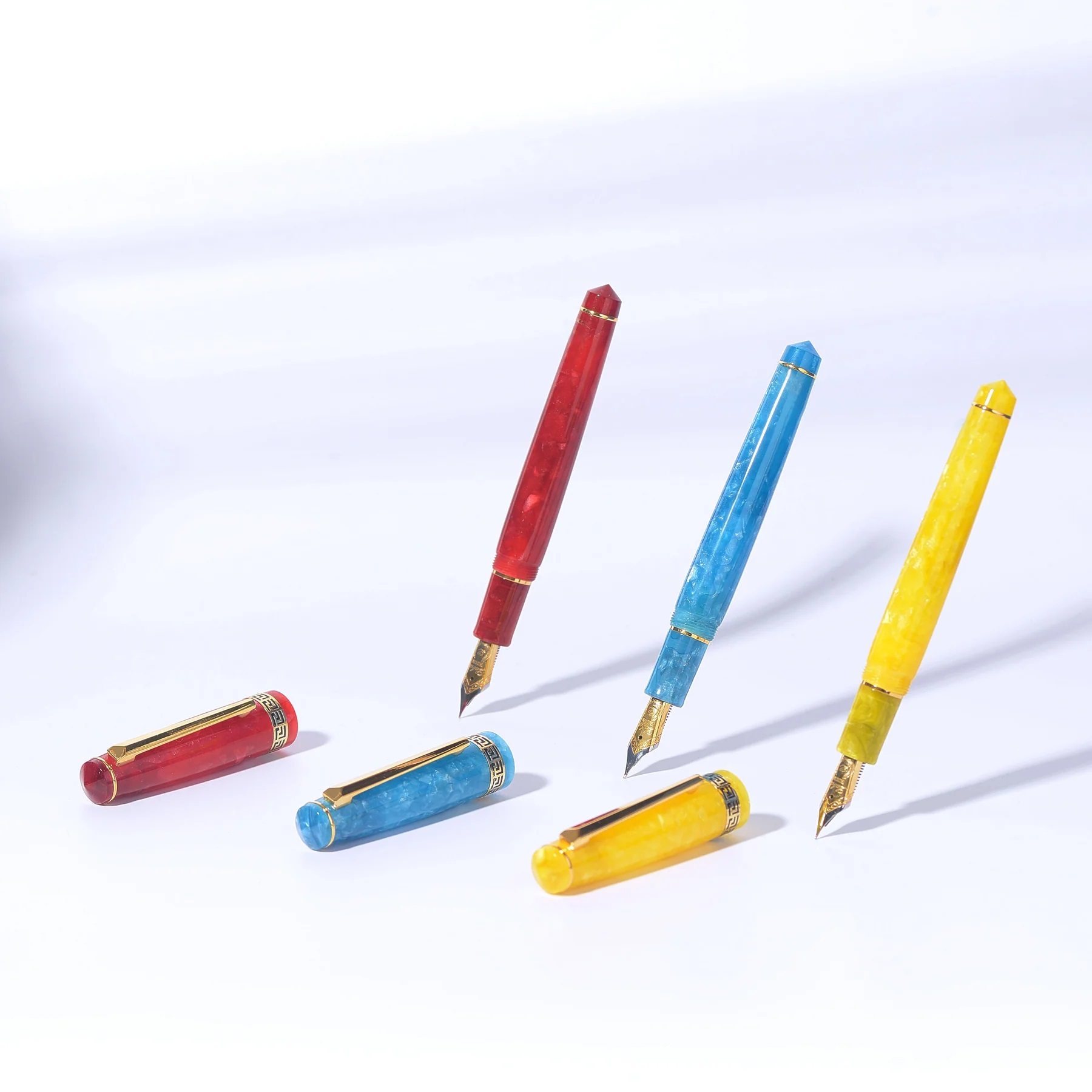 Laban Rosa Passion Red Fountain pen Laban Rosa Passion Red Fountain pen