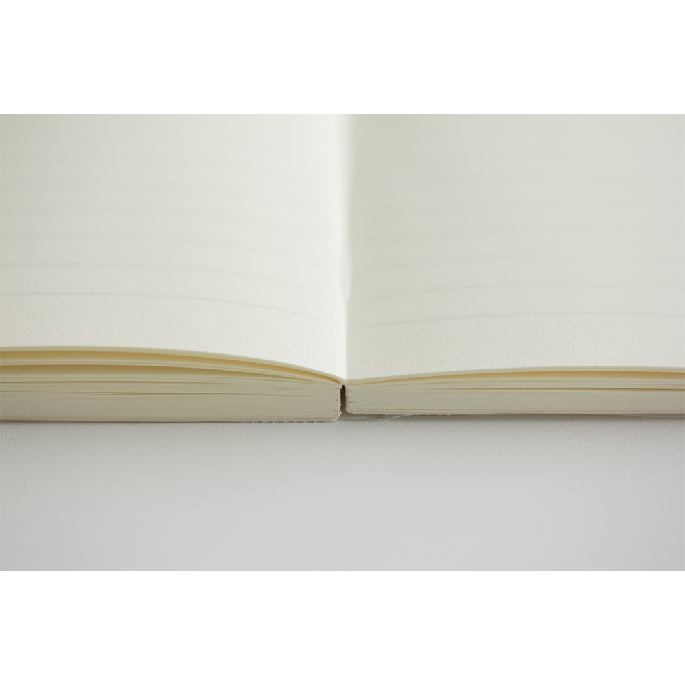 Midori MD Paper A5 Lined Notebook Midori MD Paper A5 Lined Notebook