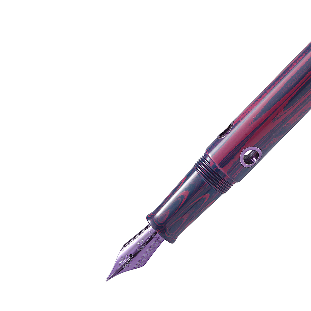 Nahvalur Nautilus Anthias Violet Fountain Pen Nahvalur Nautilus Anthias Violet Fountain Pen