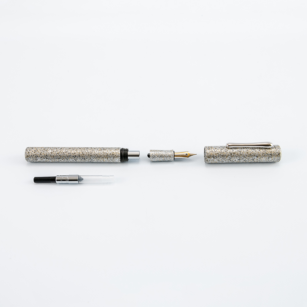 Taccia Granite Stone White Fountain pen Taccia Granite Stone White Fountain pen