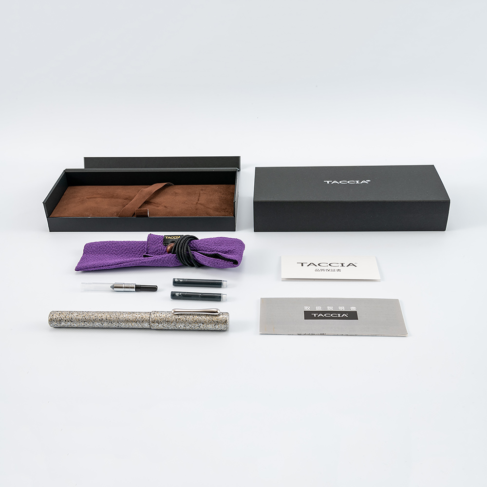Taccia Granite Stone White Fountain pen Taccia Granite Stone White Fountain pen