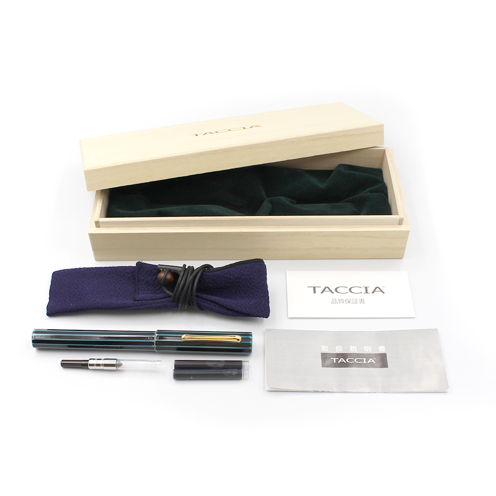 Taccia Kaku-Tate Asagi Blue Fountain pen Taccia Kaku-Tate Asagi Blue Fountain pen