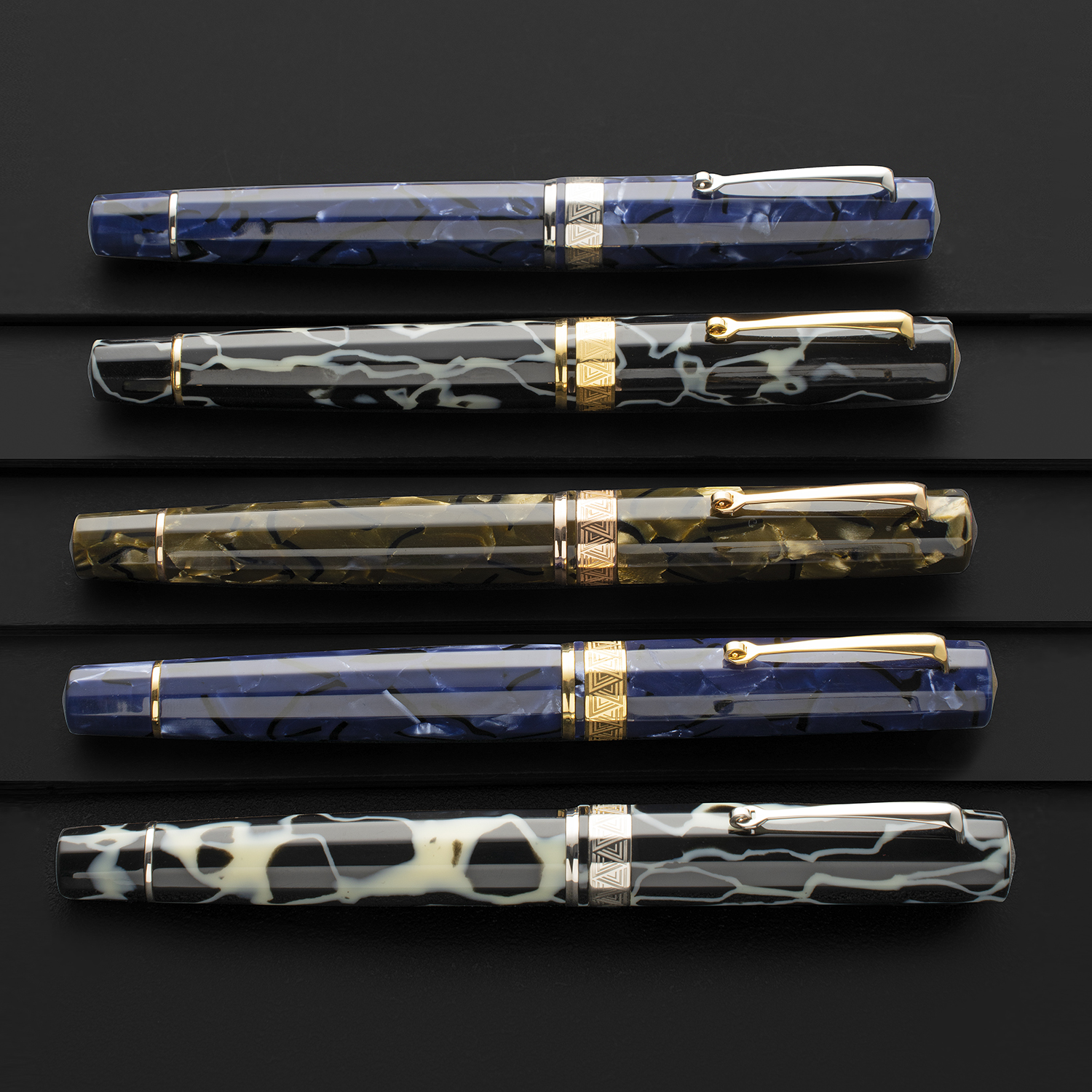 Omas Paragon Blue Royale GT Fountain pen Omas Paragon Blue Royale GT Fountain pen
