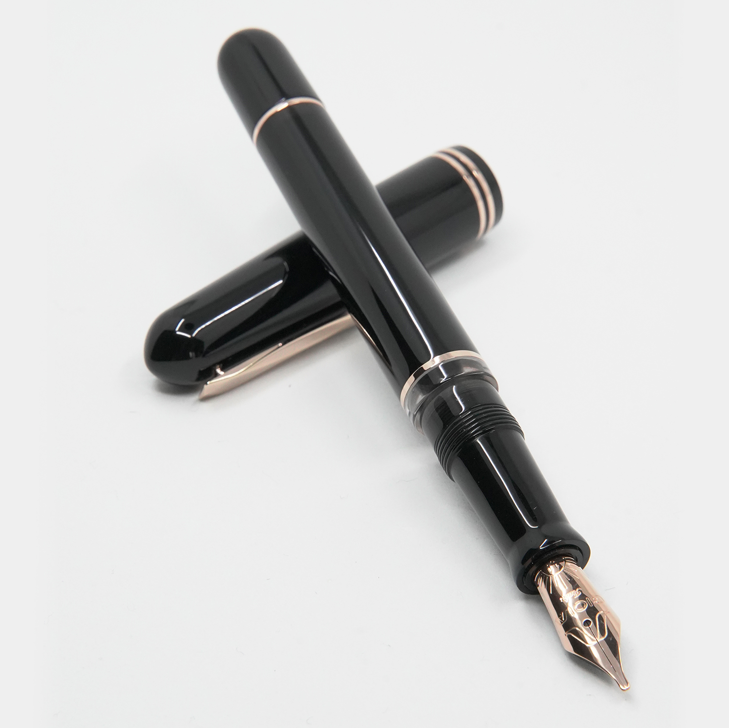 Caneta de tinta preta RGT Gioia Métis Classic