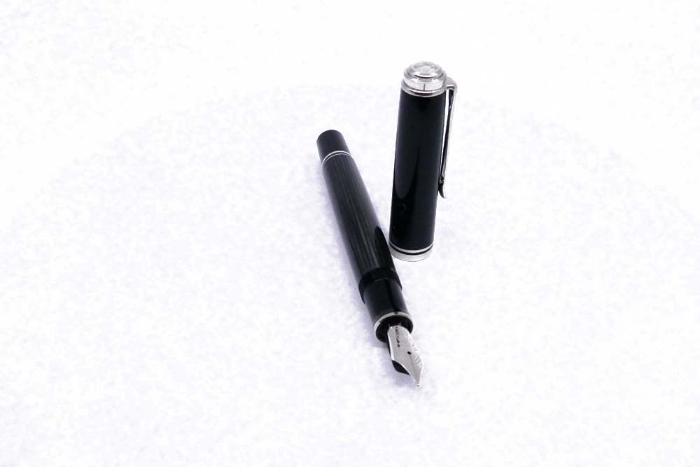 Pelikan Special Edition stilografica a stantuffo M120 Piuma Blu reale molla M Faltschachtel blu reale Pelikan Special Edition stilografica a stantuffo M120 Piuma Blu reale molla M Faltschachtel blu reale
